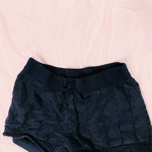 •navy fabric shorts